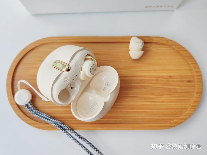 环境噪音影响睡眠质量?室友打呼噜导致入睡困难?助眠神器分享!蓝牙耳